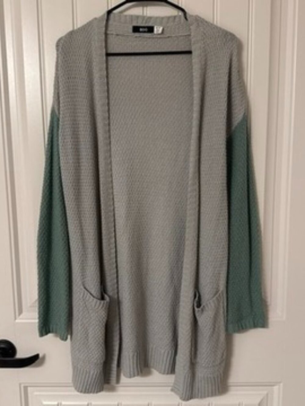 BDG Gray and green long knitted cardigan with 2 front pockets